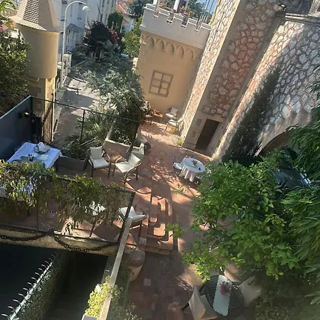 ヴィラ Historic Rooftop Sea Views And Largeterrace