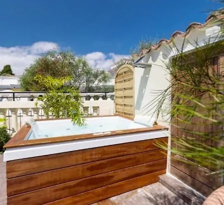 Historic Rooftop Sea Views And Largeterrace * ニース